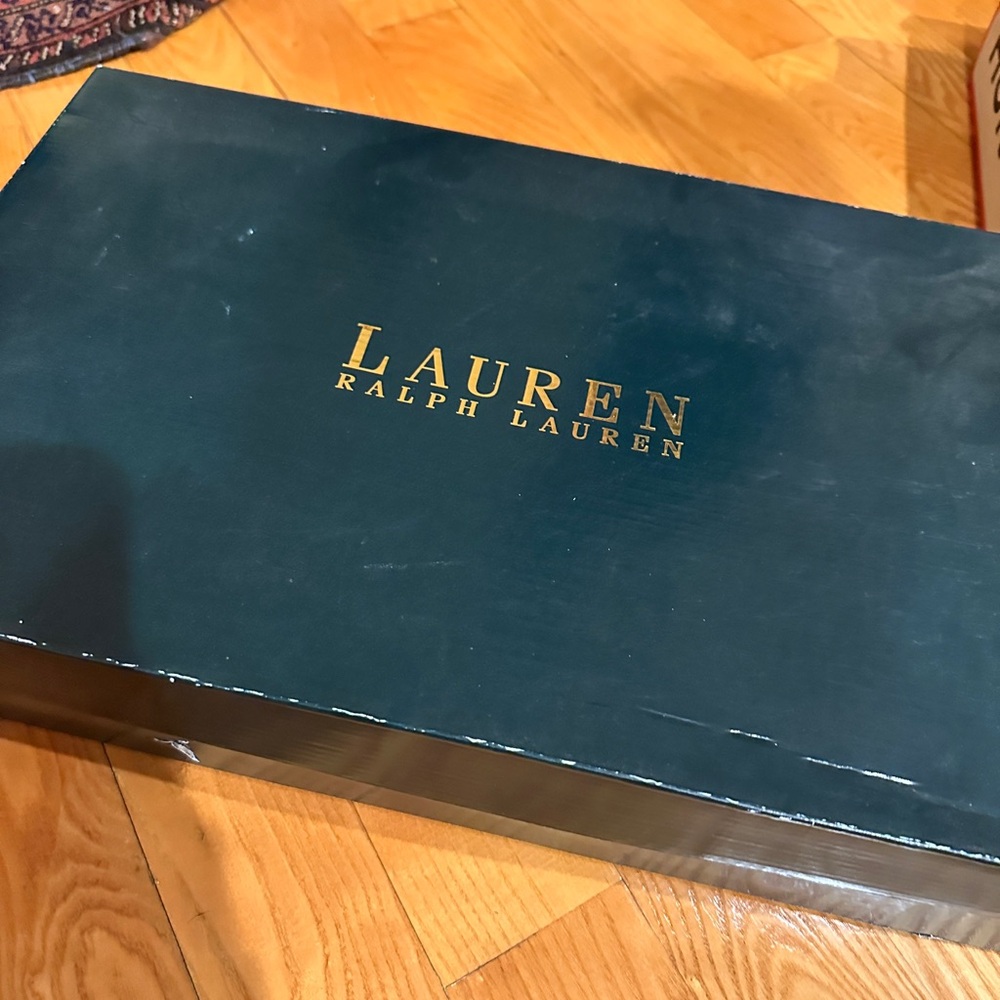 (never worn in box) Ralph Lauren black leather boot - US 6.5 - Picture 5 of 5